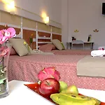 Hotell 4dreams Chimisay 3*