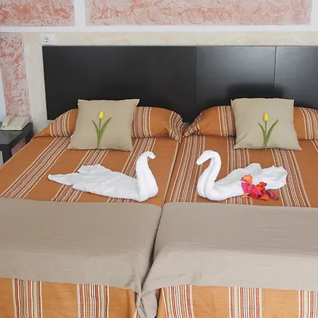 Hotel 4dreams Chimisay 3*