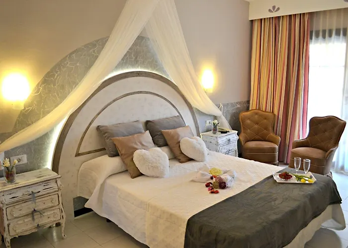 Hotel 4dreams Chimisay 3*