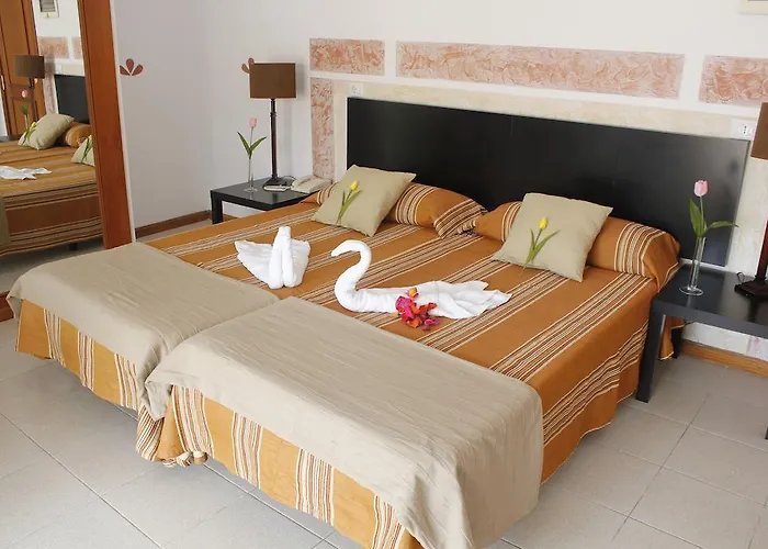 Hotel 4dreams Chimisay 3*